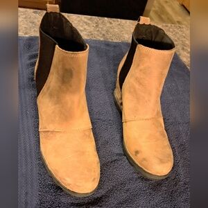 Women's Sorel Joan of Arctic Wedge II Chelsea boots -Size 10 -Color: Elk